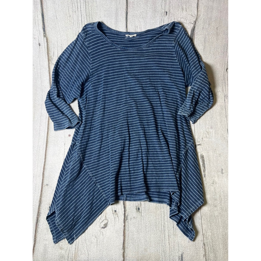 Jane and Delancey Tunic Women 1X Blue‎ Striped Sharkbite Hem Boho Coastal